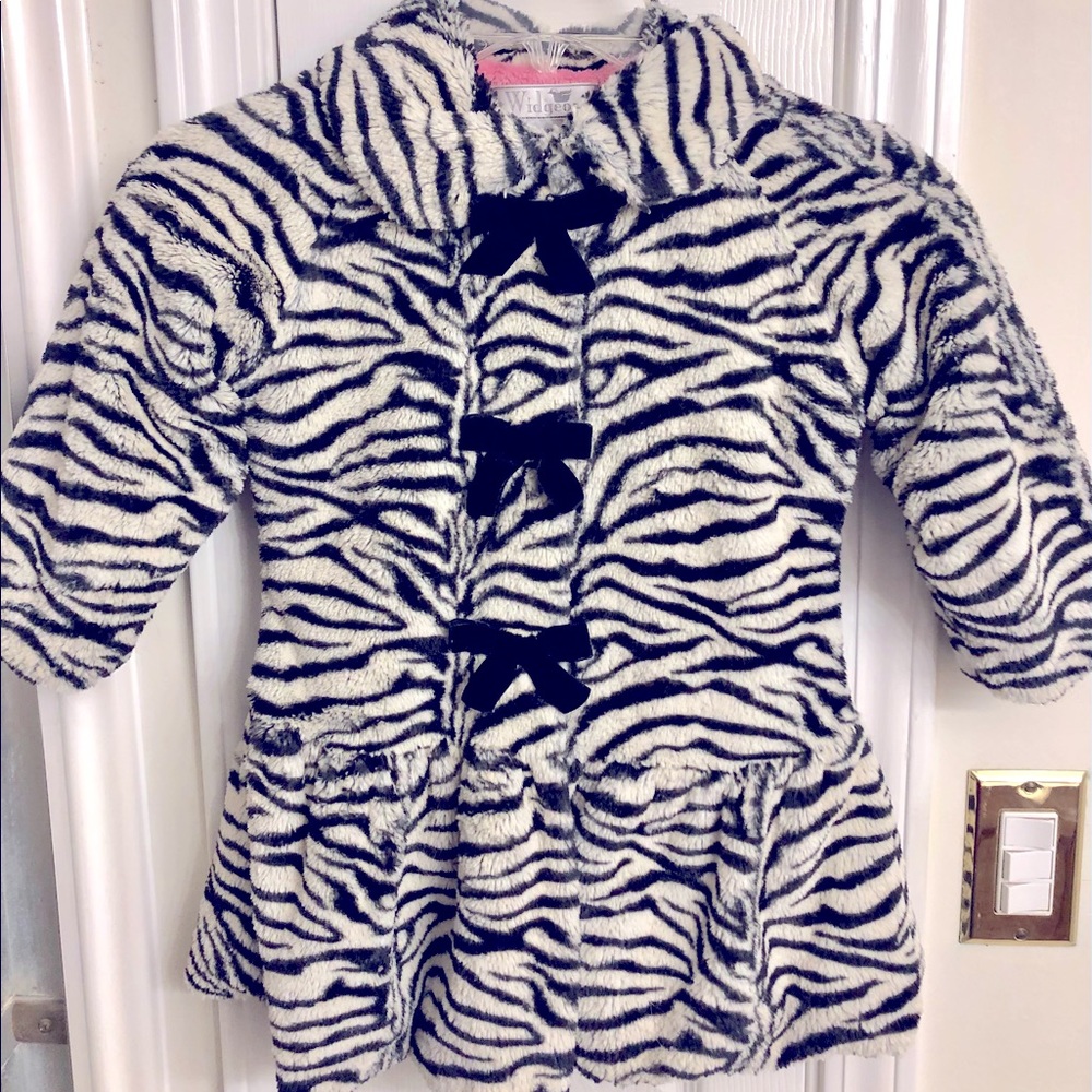 Widgeon Soft Faux Fur Zebra Girls Winter Coat4T